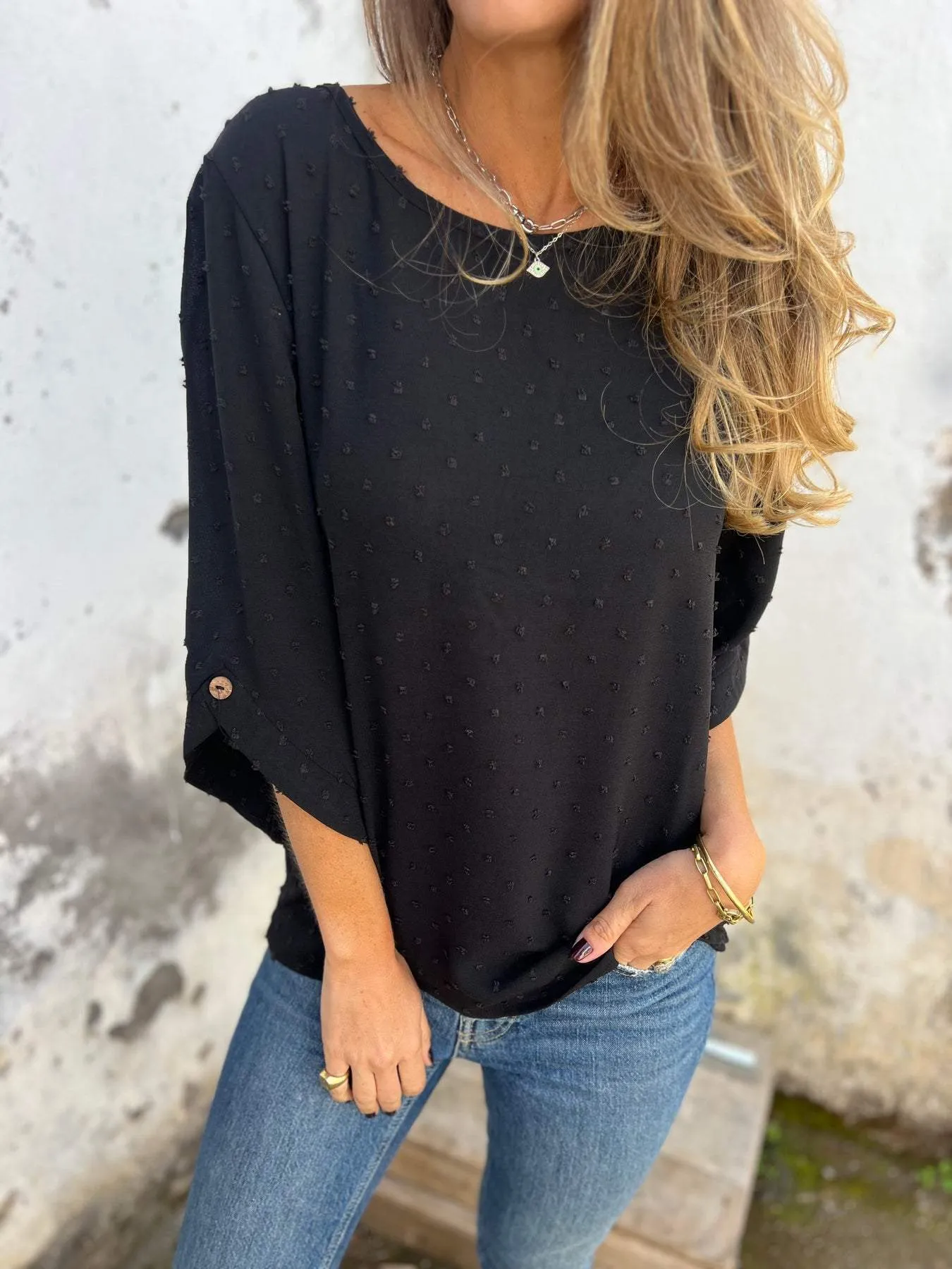 Kaitlin Chic Chiffon Jacquard Buttoned Blouse