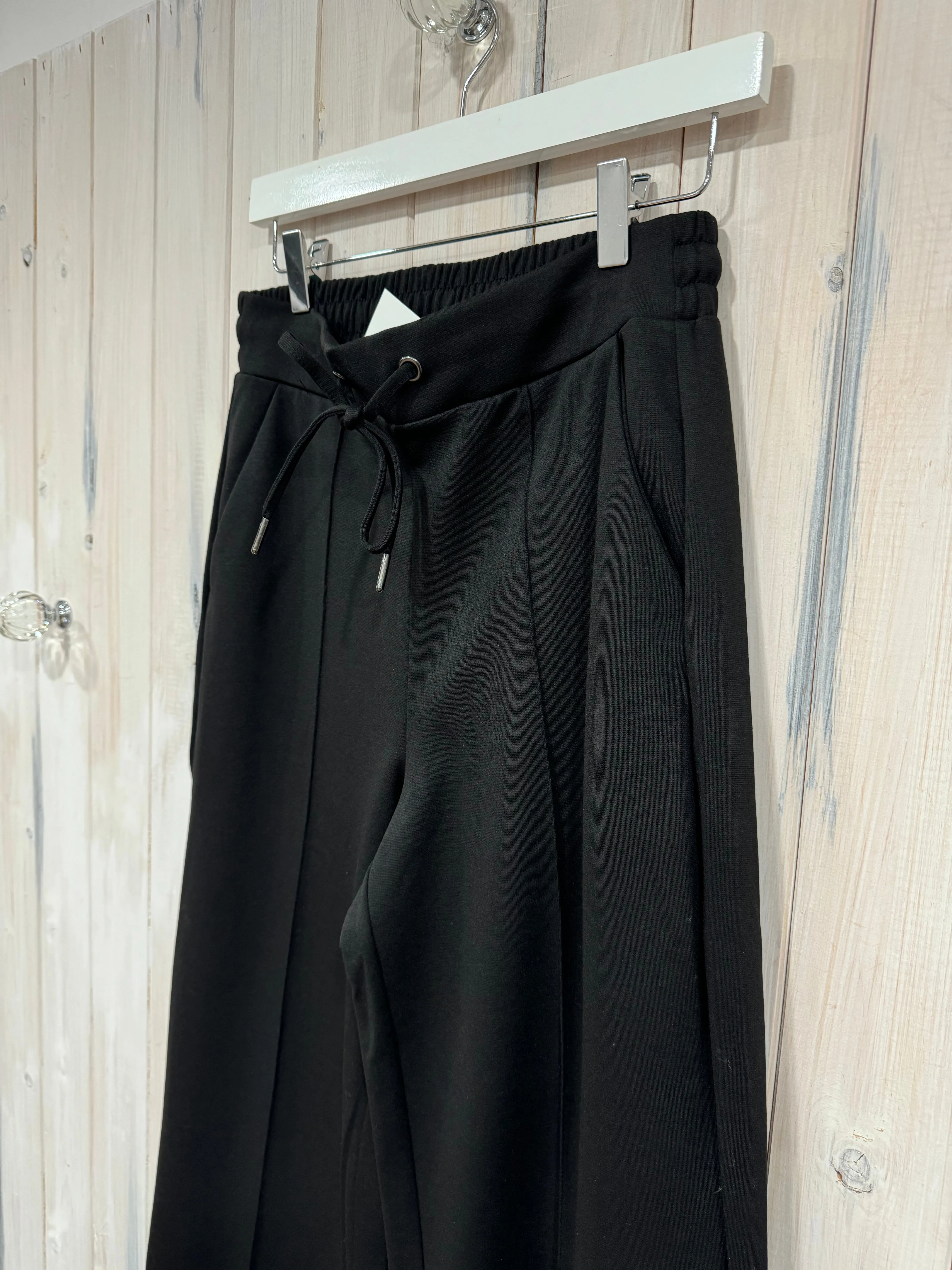 Kajenny Straight Leg Trousers - 2 Coloura New Season Kaffe