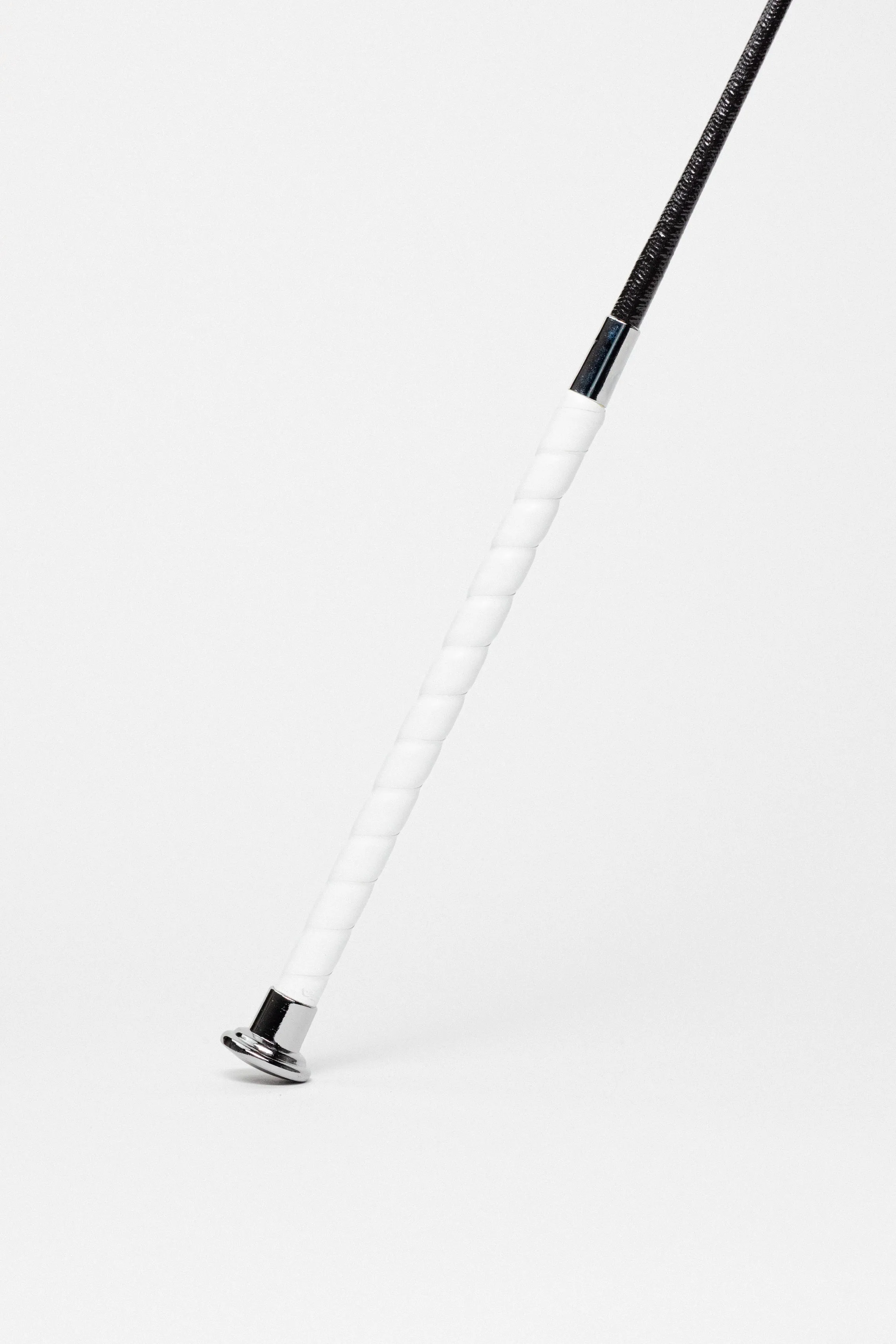 Leather Wrap Handle Show Crop
