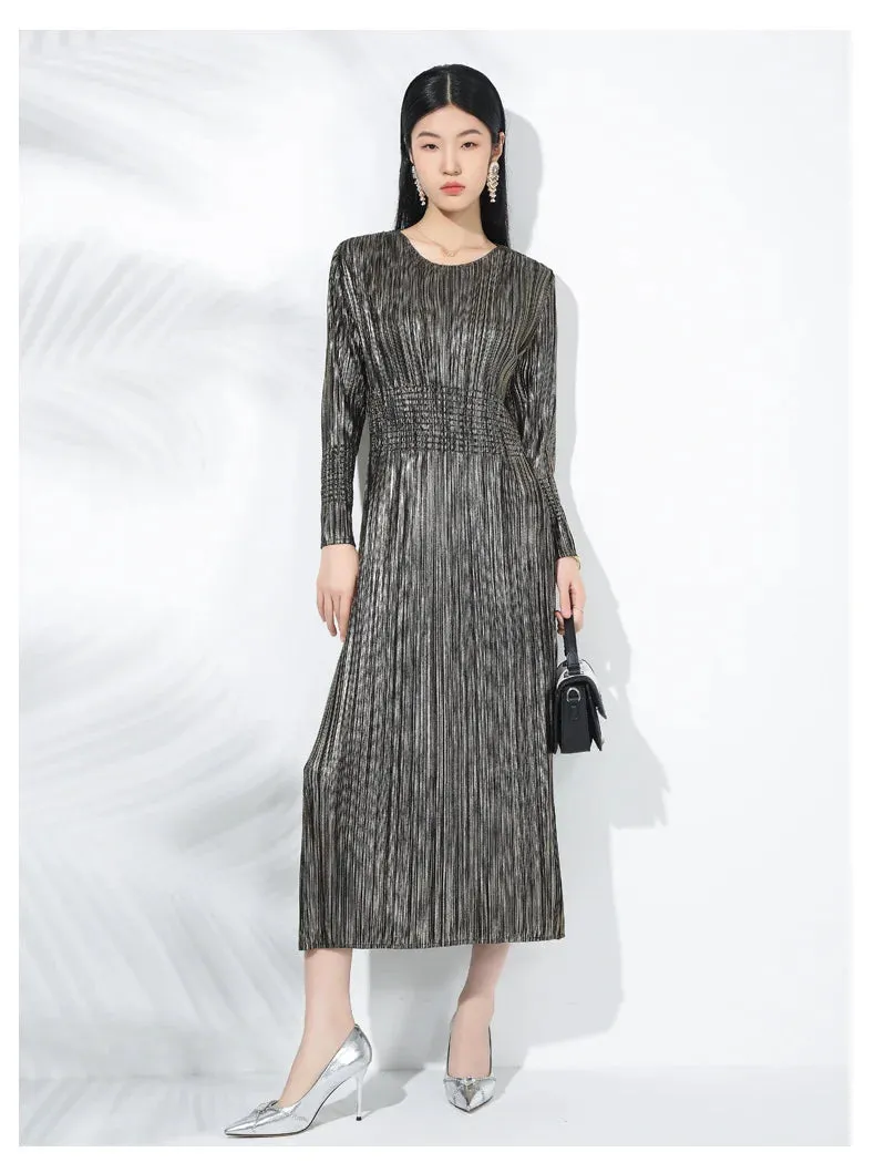 Truly Plissé Pleated Long Sleeve Midi Dress