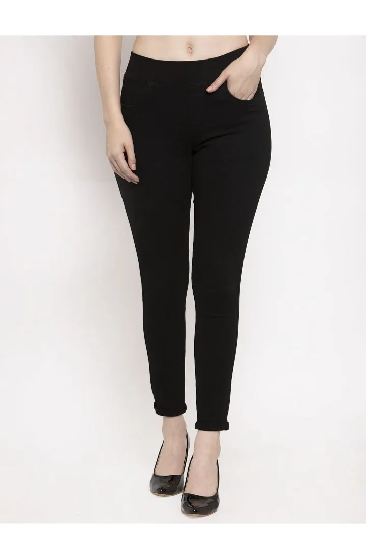 Women Black Solid Stretchable Skinny Fit Jeggings