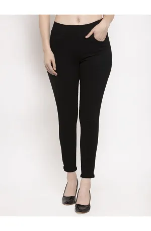 Women Black Solid Stretchable Skinny Fit Jeggings